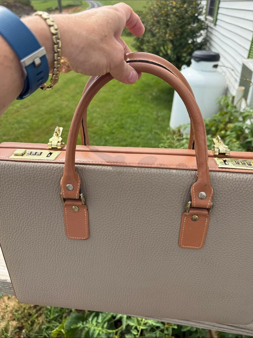 Vintage Geoffrey Beene leather briefcase in tan locks